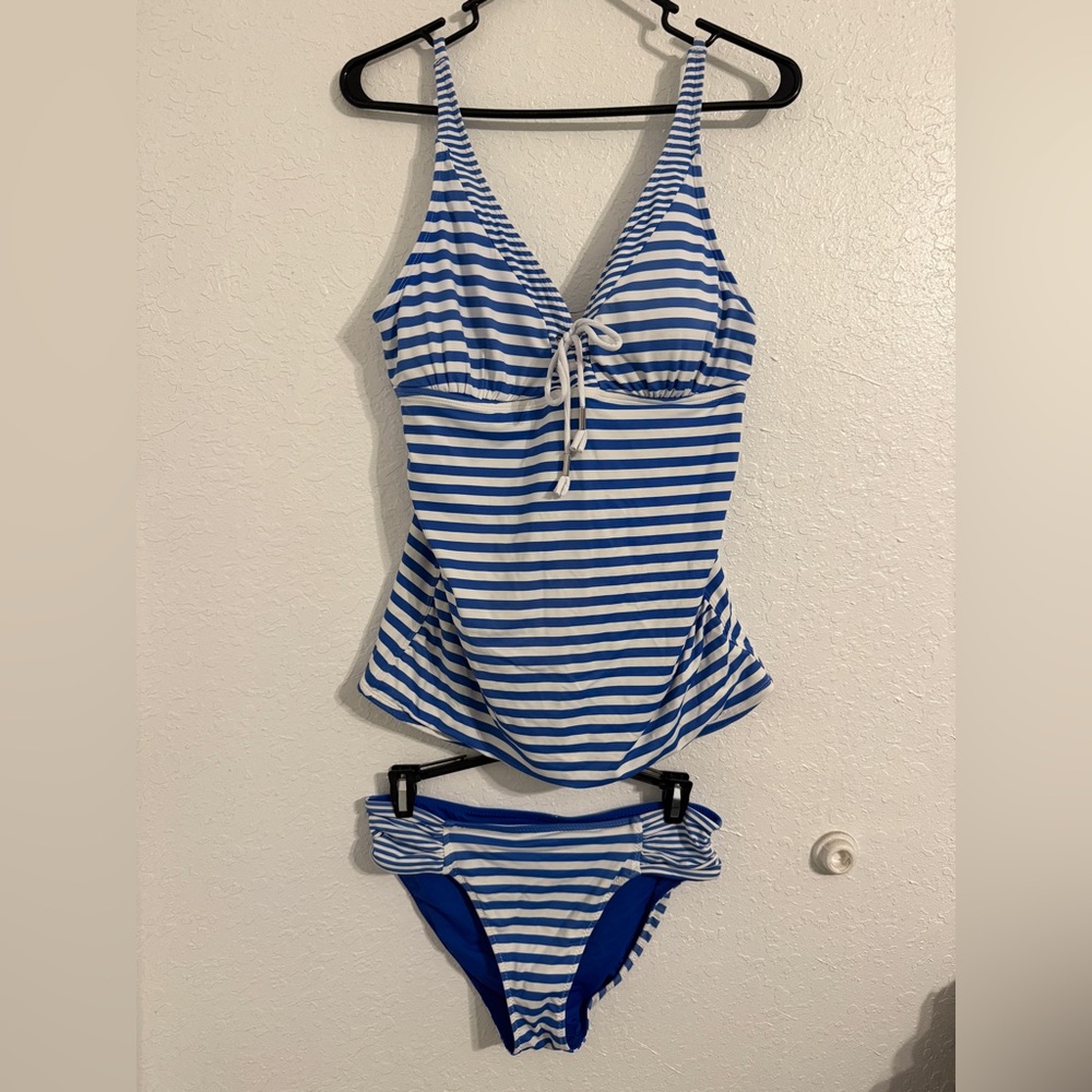 Tommy Bahama Breaker Bay OTS Lace Up Tankini Swim Suit Blue White Stripes Size L